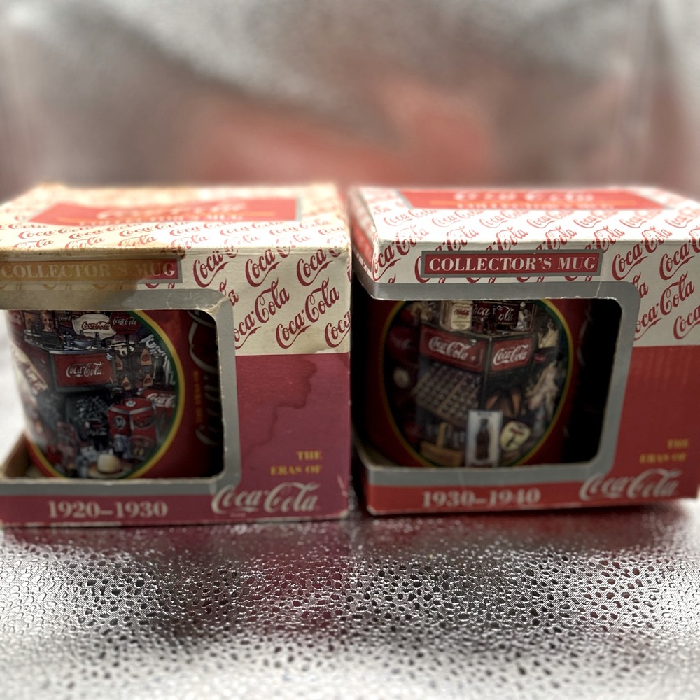 Coca Cola mugs vintage (lot 2 )collectibles